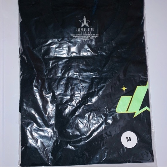 Jeffree Star Spring Mystery Box Tshirt Medium new - Picture 3 of 4
